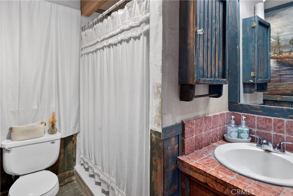 1190 Scenic Property Photo 24
