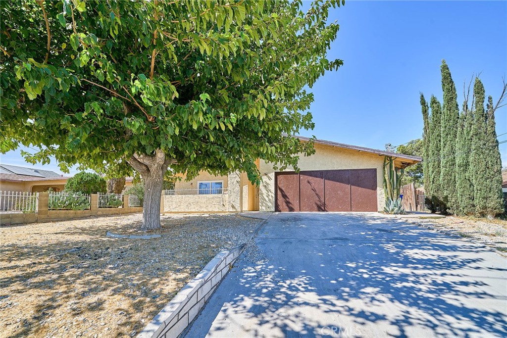 16326 Molino Dr. Property Photo 1