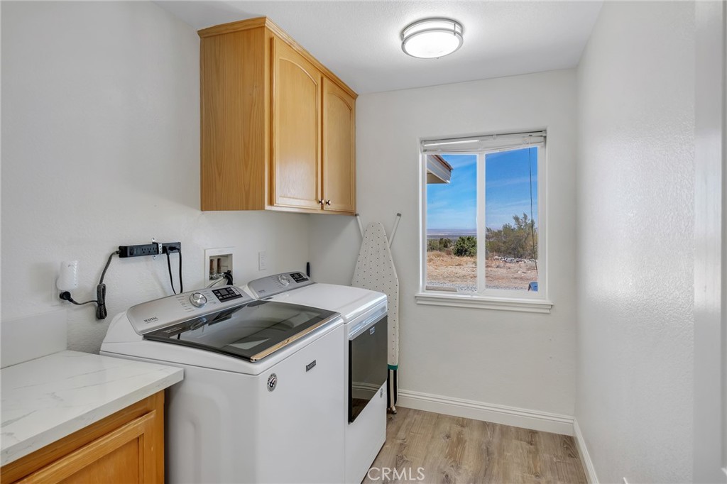 326 Buckthorne Property Photo 17