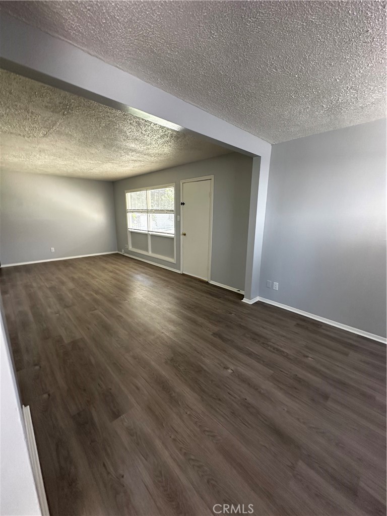 6590 Piccadilly Street Property Photo 5