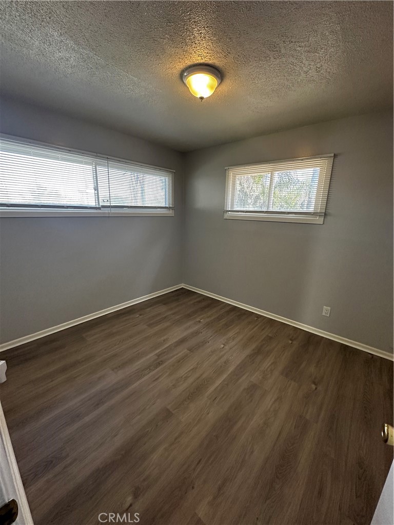 6590 Piccadilly Street Property Photo 7