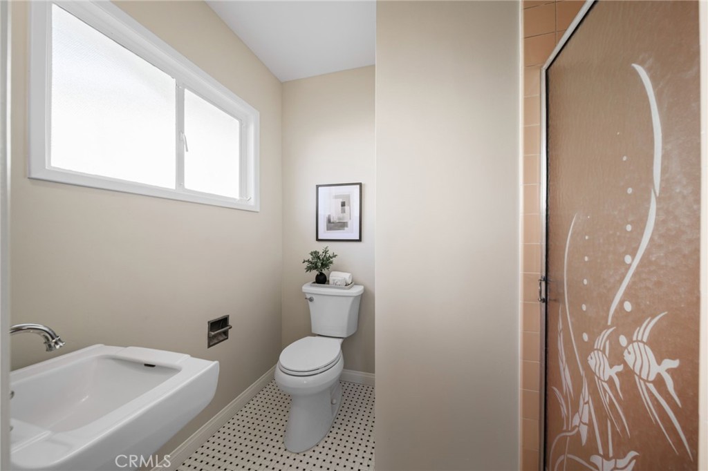 914 W 5th Street Property Photo 21