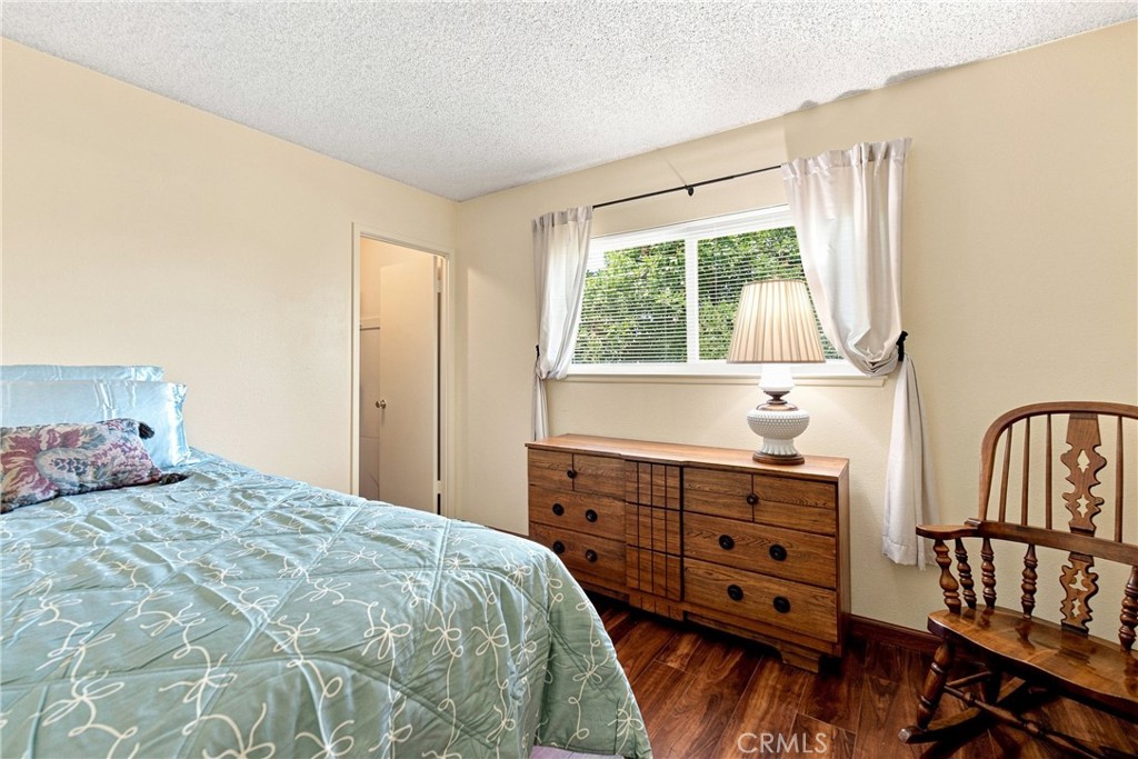 16563 Old Forest Property Photo 22