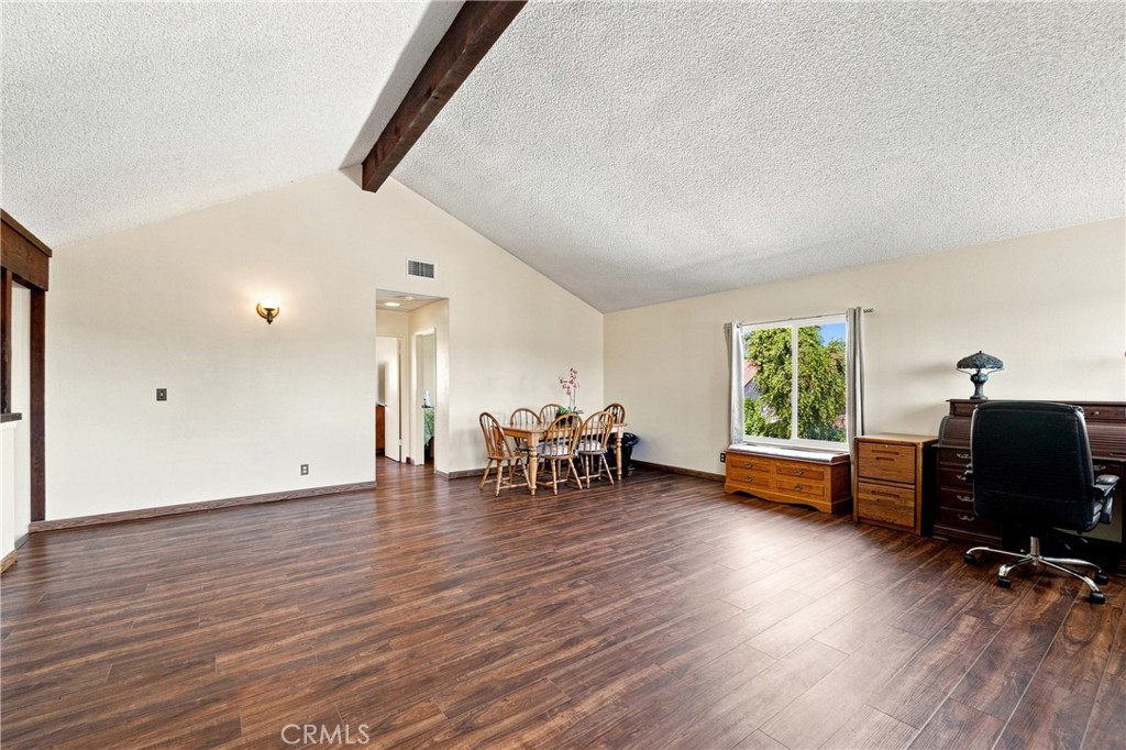 16563 Old Forest Property Photo 24