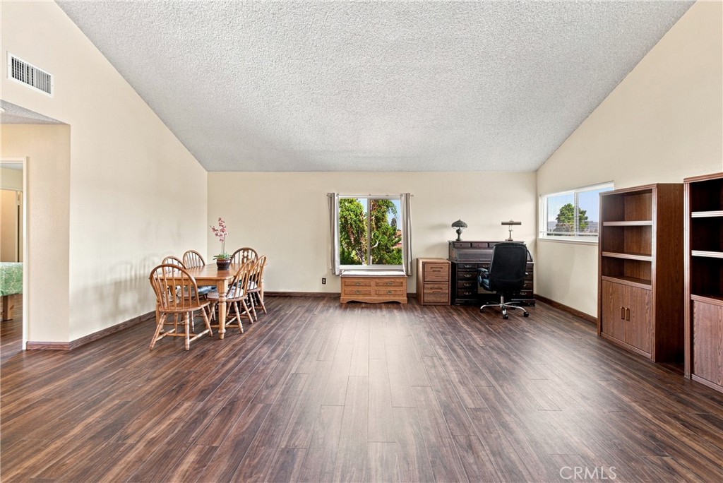 16563 Old Forest Property Photo 25