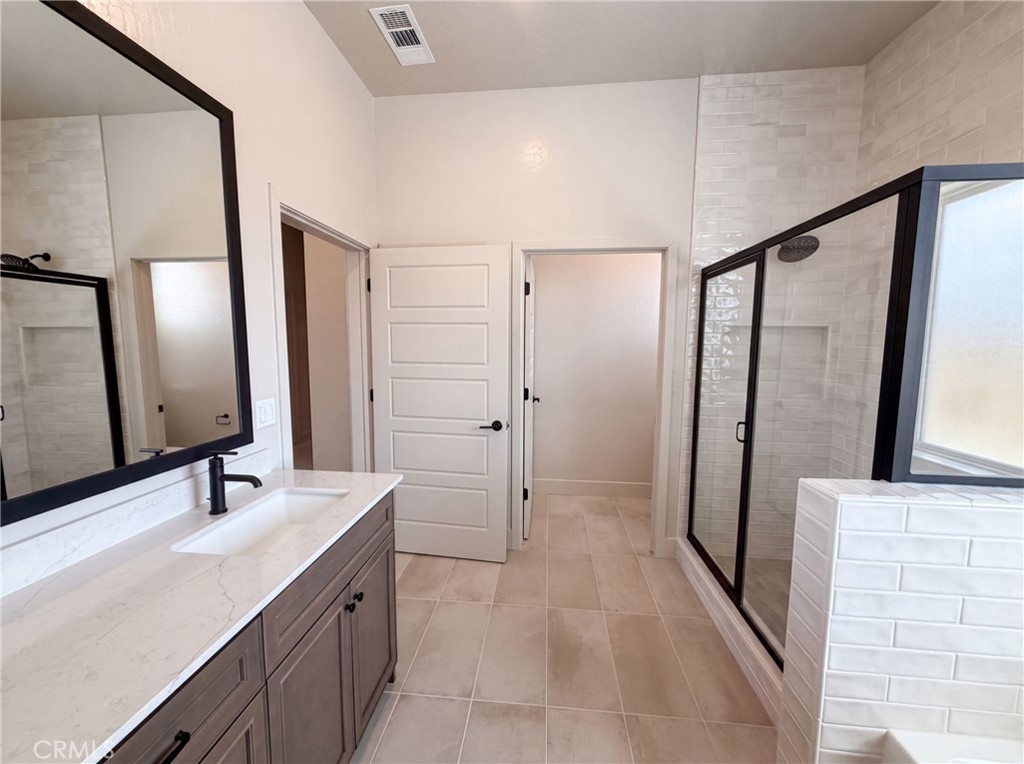 2262 N Marion Property Photo 12