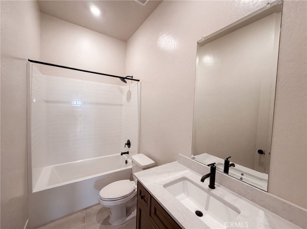 2262 N Marion Property Photo 16