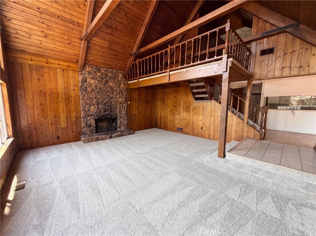 22360 Briarwood Property Photo 3