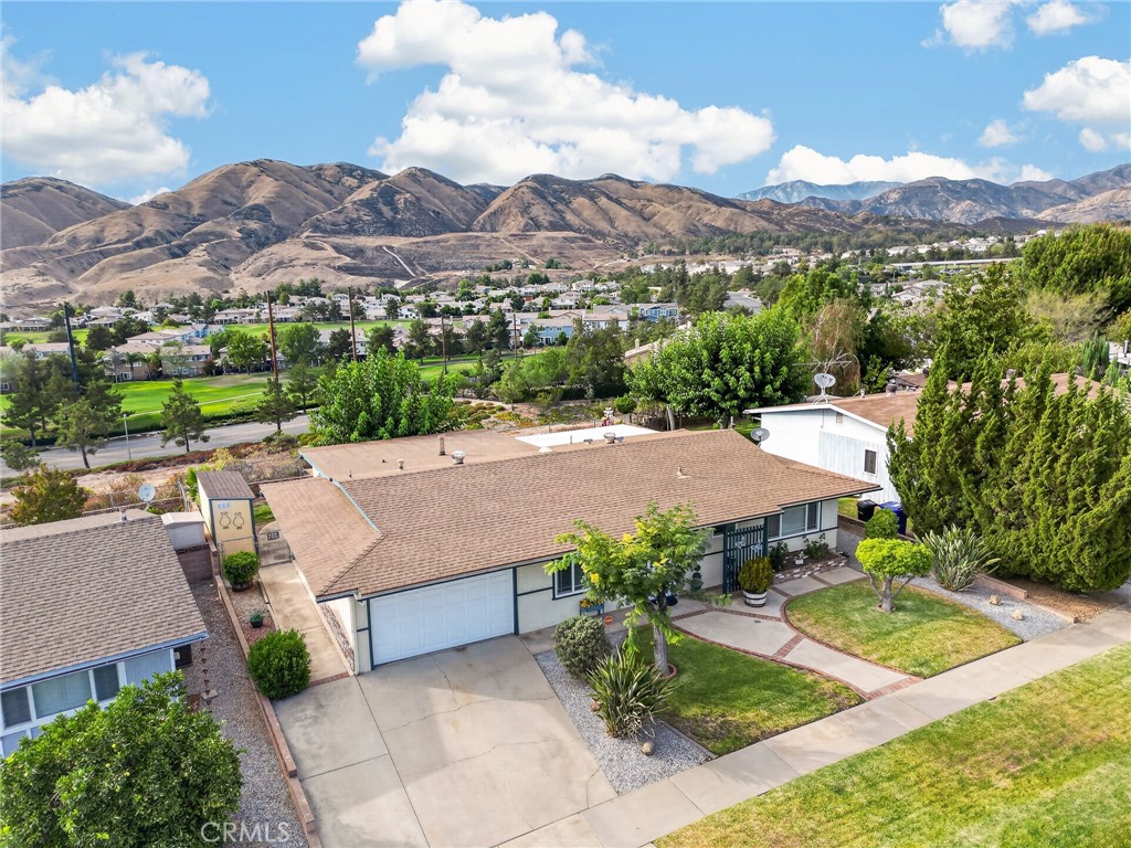 11918 Peach Tree Road Property Photo 1