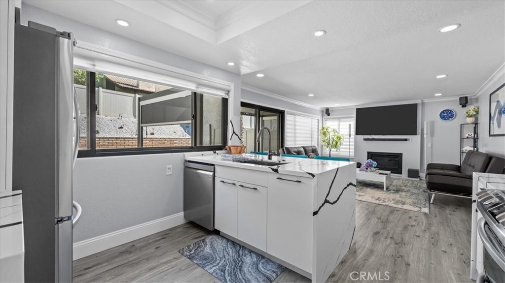 1373 W Aster Property Photo 15