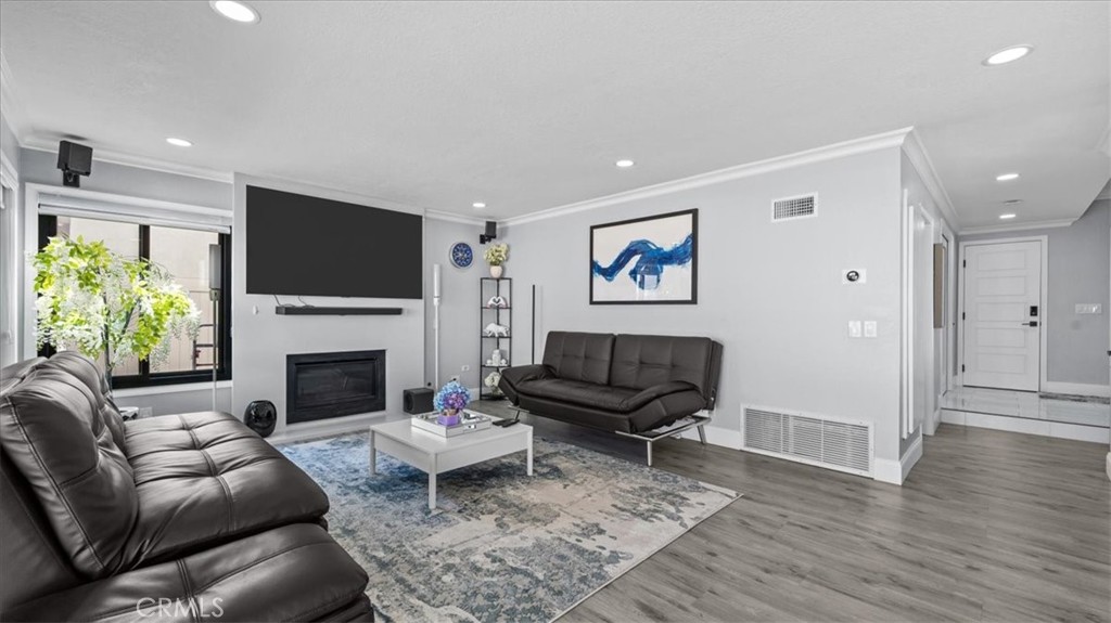 1373 W Aster Property Photo 19