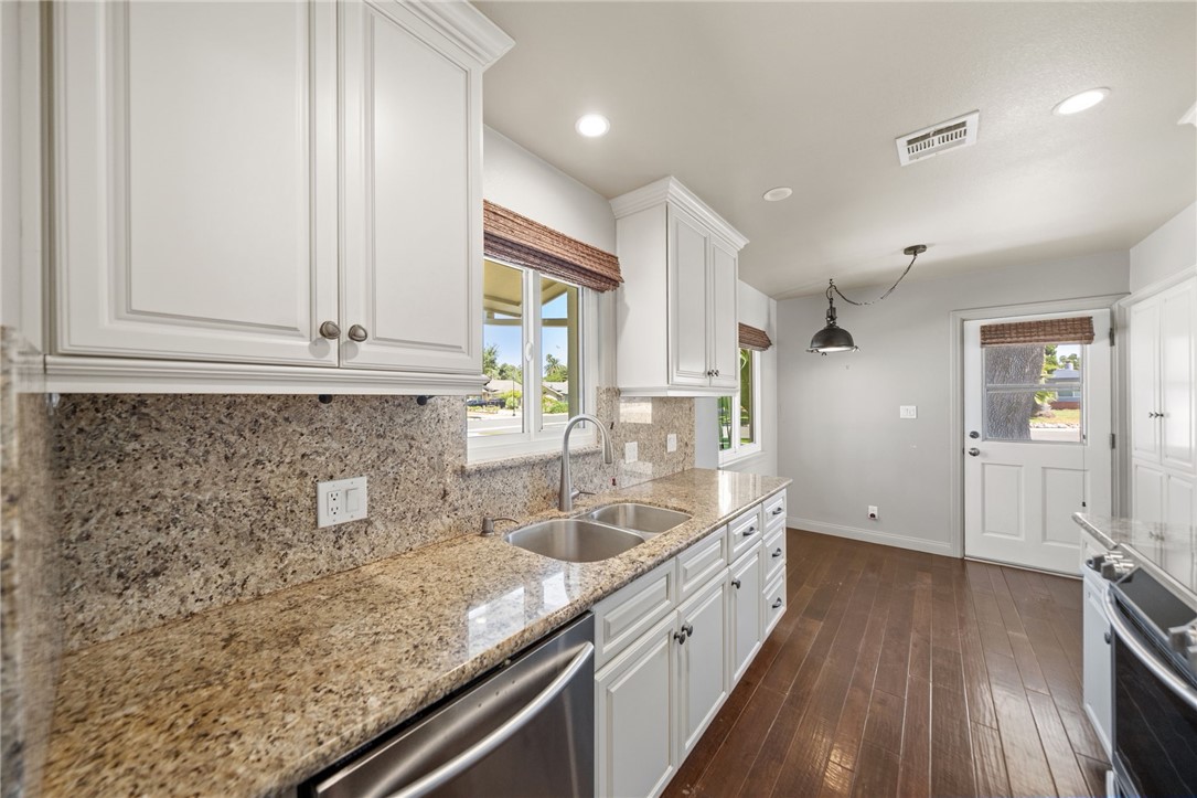 4432 Beverly Court Property Photo 16