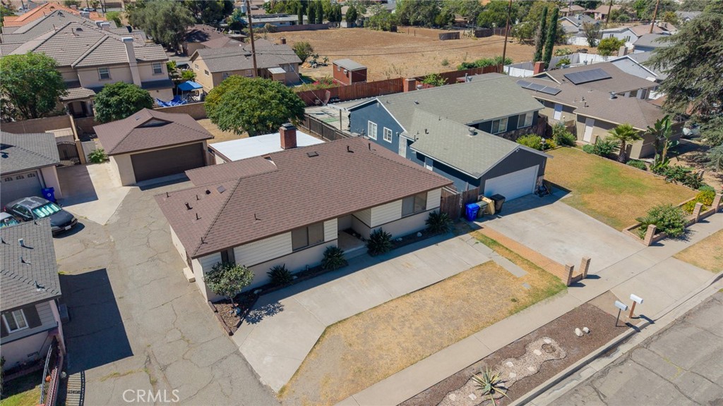 16563 Barbee Property Photo 6