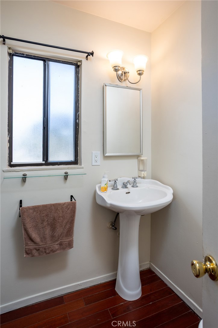 16563 Barbee Property Photo 24