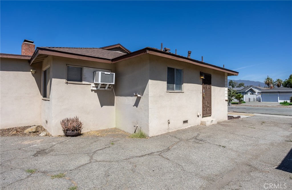 16563 Barbee Property Photo 27