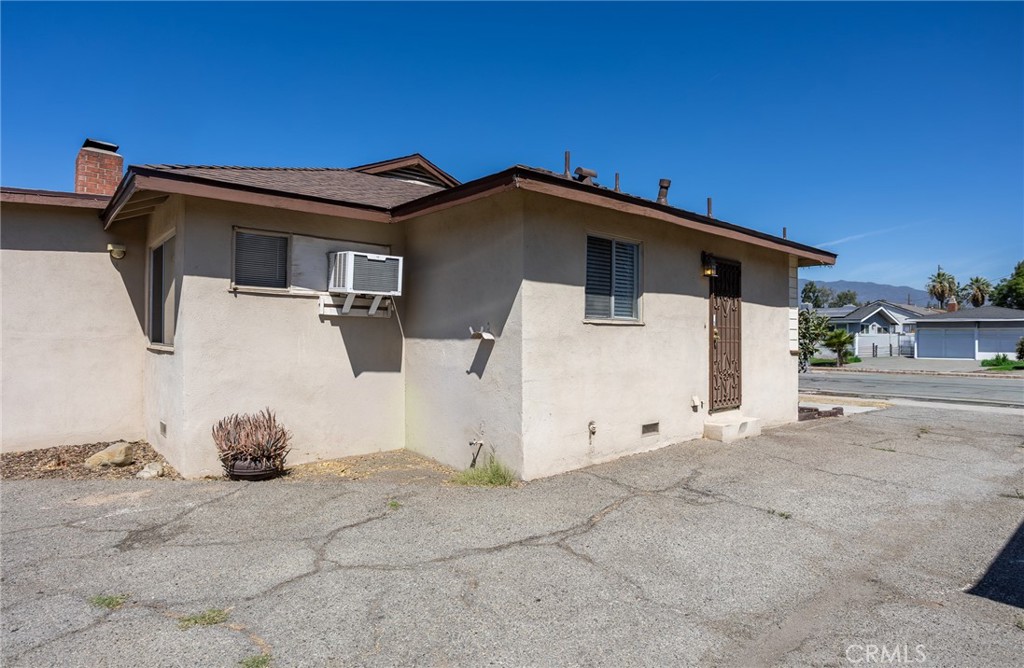 16563 Barbee Property Photo 27