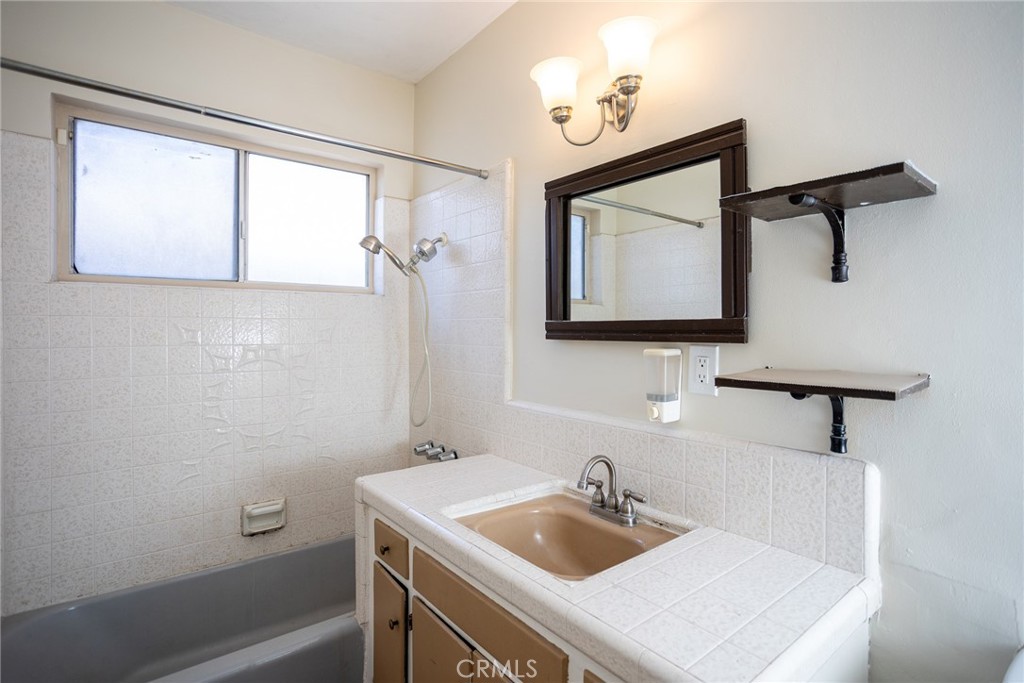 16563 Barbee Property Photo 41