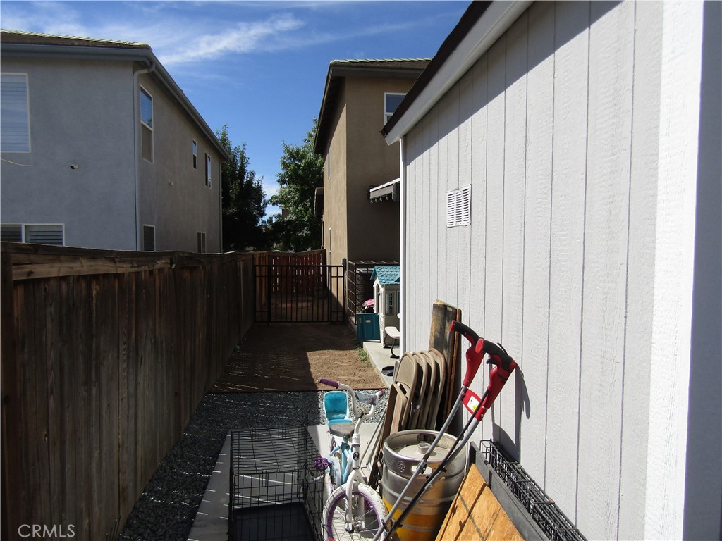 14068 Ruby Property Photo 29