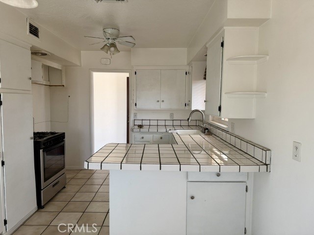 851 Linda Property Photo 3