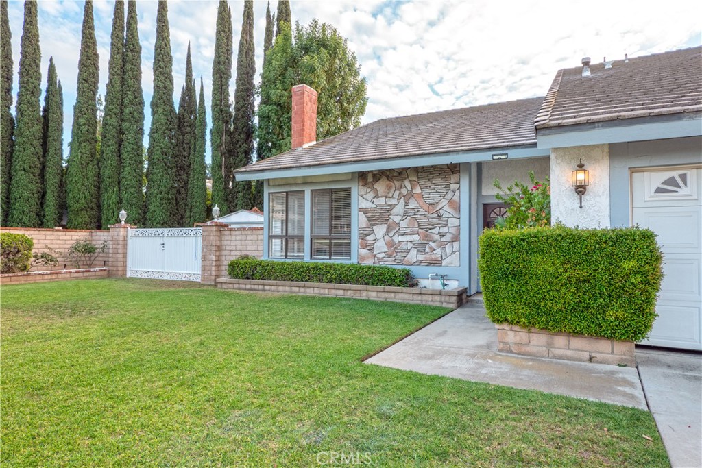 2262 Century Avenue Property Photo 2