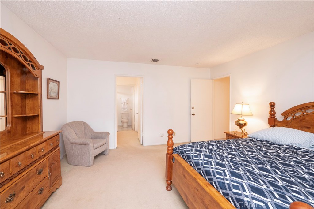 2262 Century Avenue Property Photo 17
