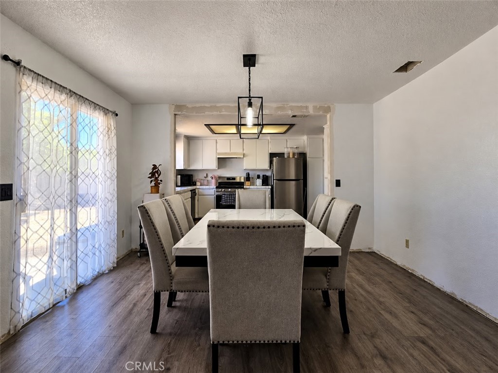 7621 Alston Avenue Property Photo 10