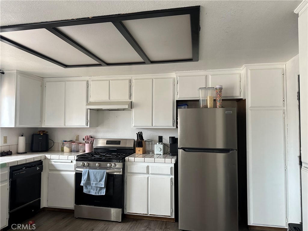 7621 Alston Avenue Property Photo 14