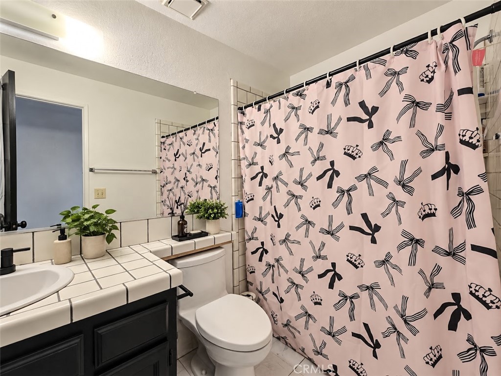 7621 Alston Avenue Property Photo 19