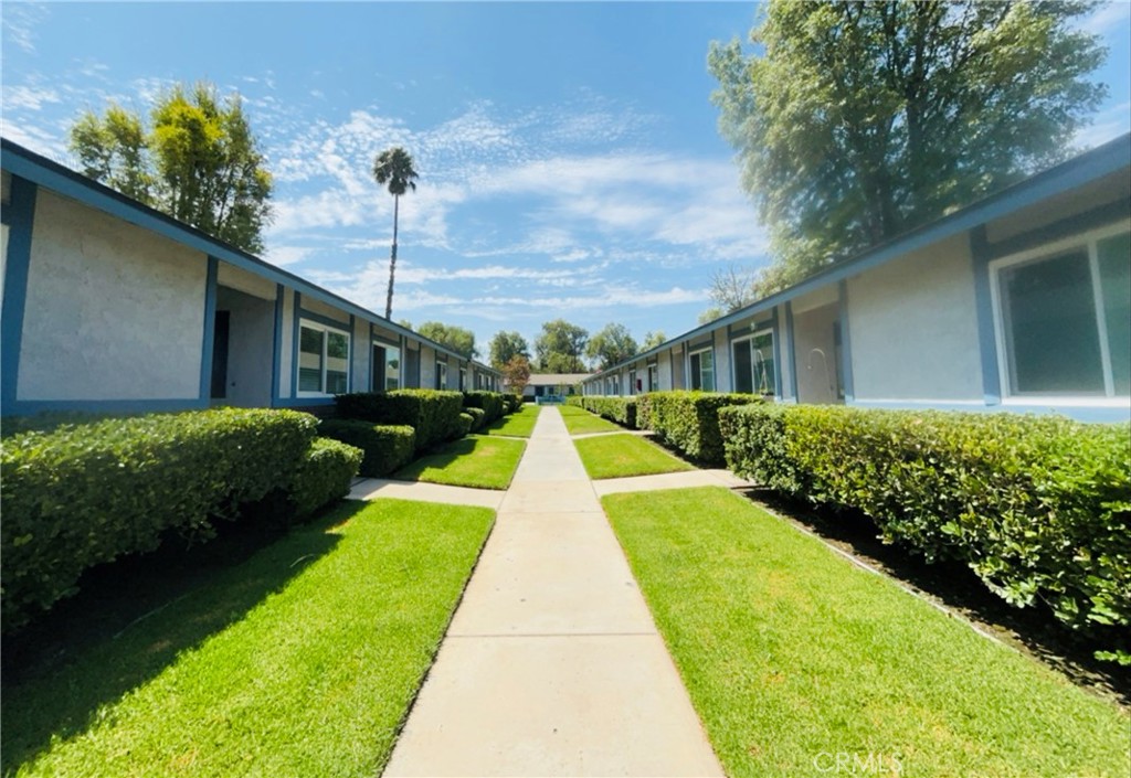 4680 Jurupa Property Photo 2