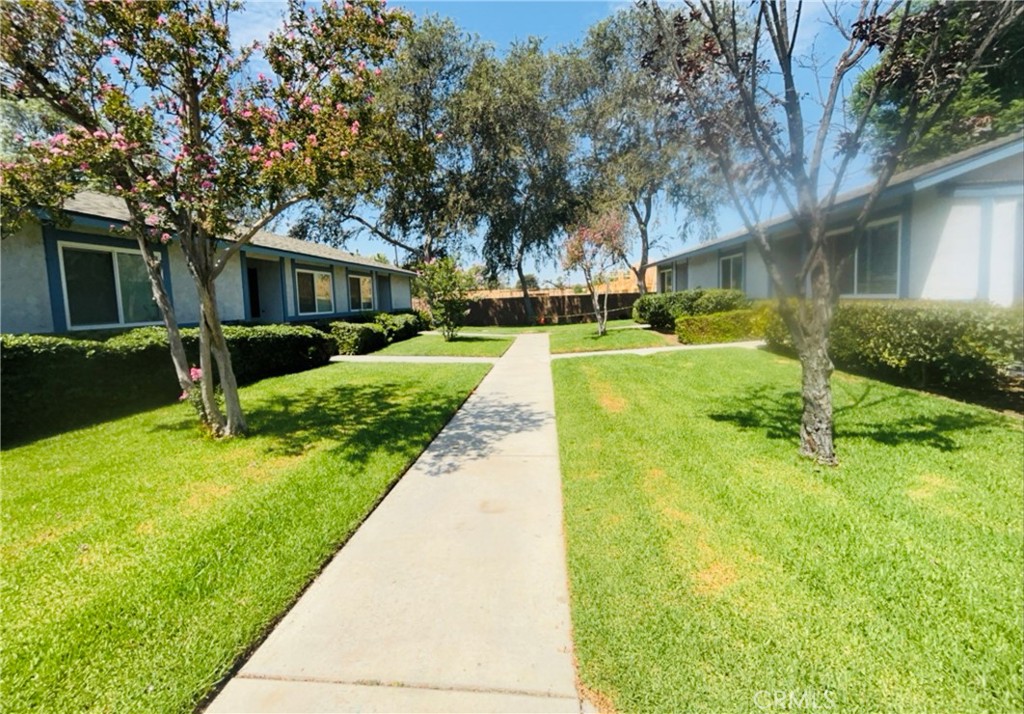 4680 Jurupa Property Photo 3