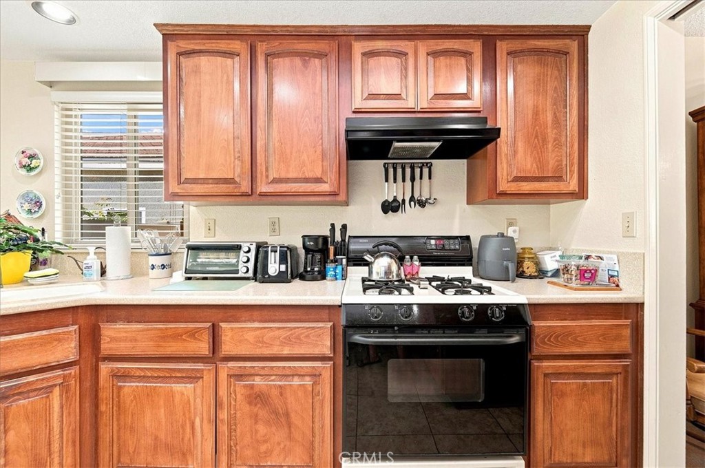 29028 Willow Creek Property Photo 12