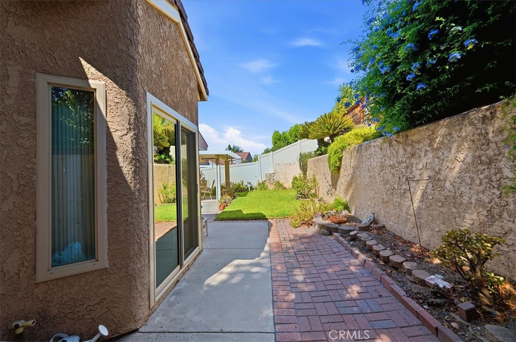 29028 Willow Creek Property Photo 34