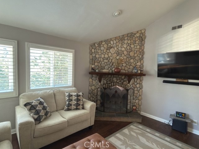 33519 Falling Leaf Drive Property Photo 6