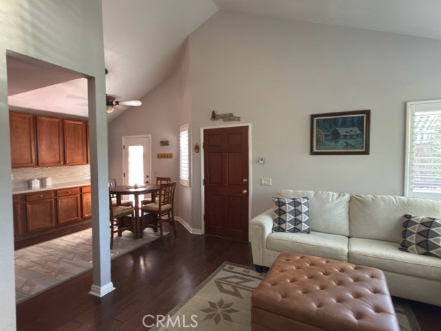 33519 Falling Leaf Drive Property Photo 9