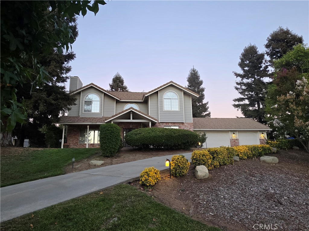 13557 Pineridge Court Property Photo 1