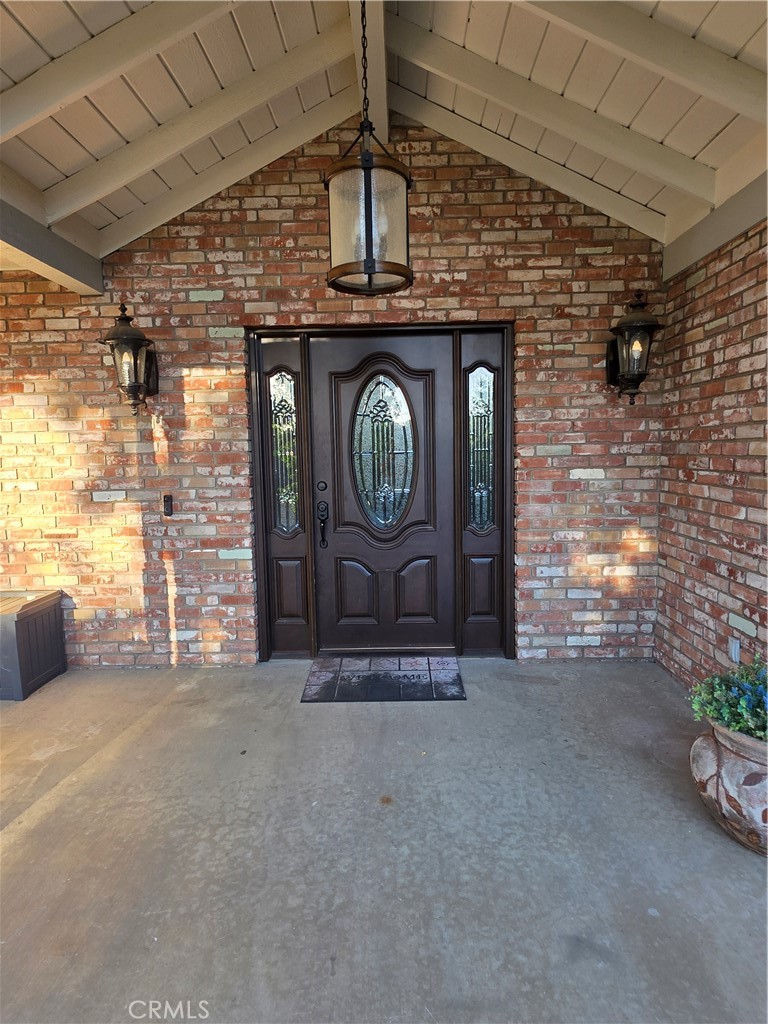 13557 Pineridge Court Property Photo 4