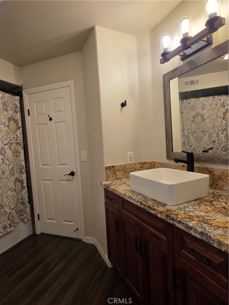 13557 Pineridge Court Property Photo 12
