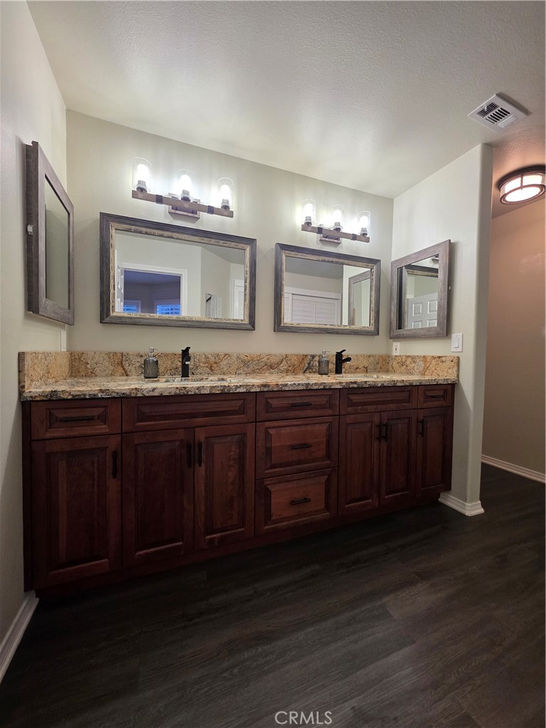 13557 Pineridge Court Property Photo 31