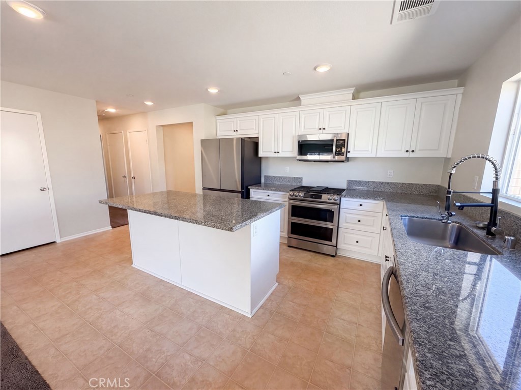 14220 Bison Court Property Photo 2
