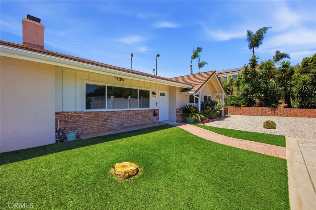 1744 Elser Property Photo 3