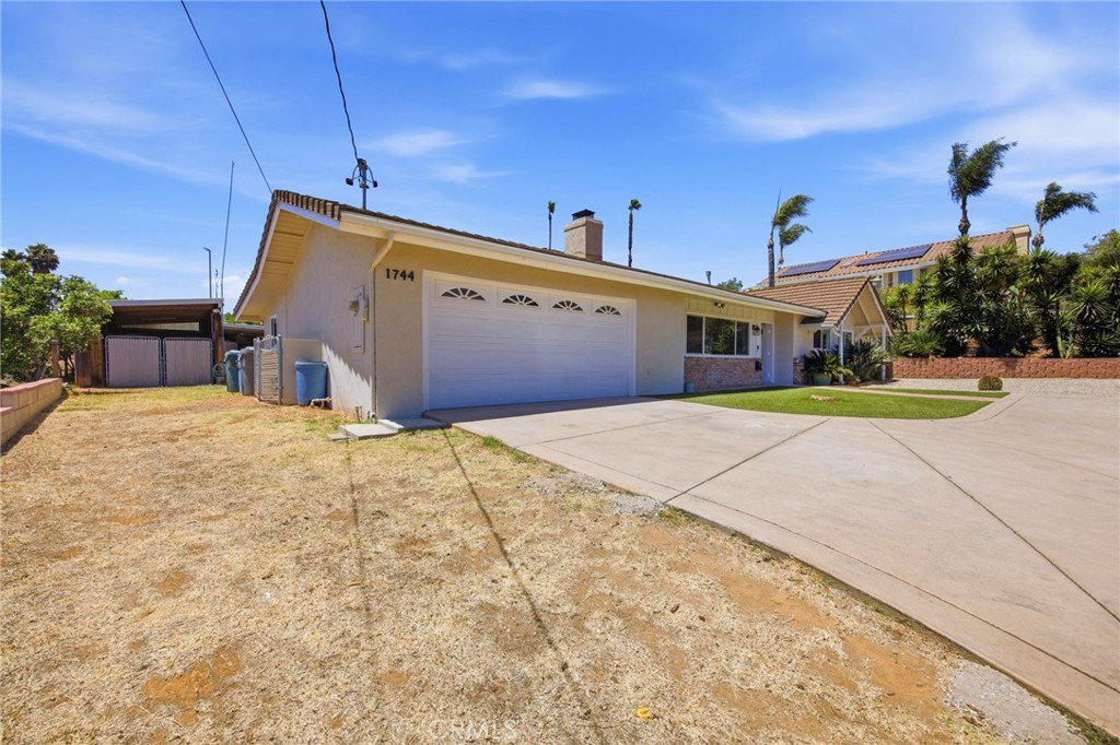 1744 Elser Property Photo 7