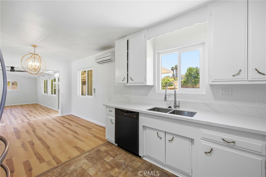 1744 Elser Property Photo 22
