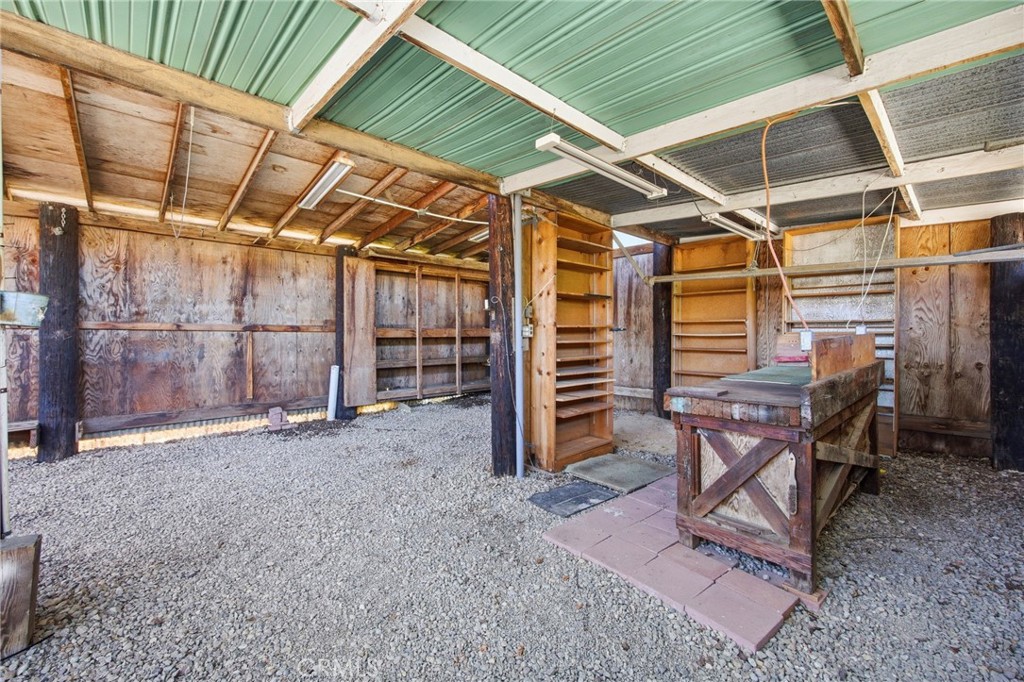 1744 Elser Property Photo 43