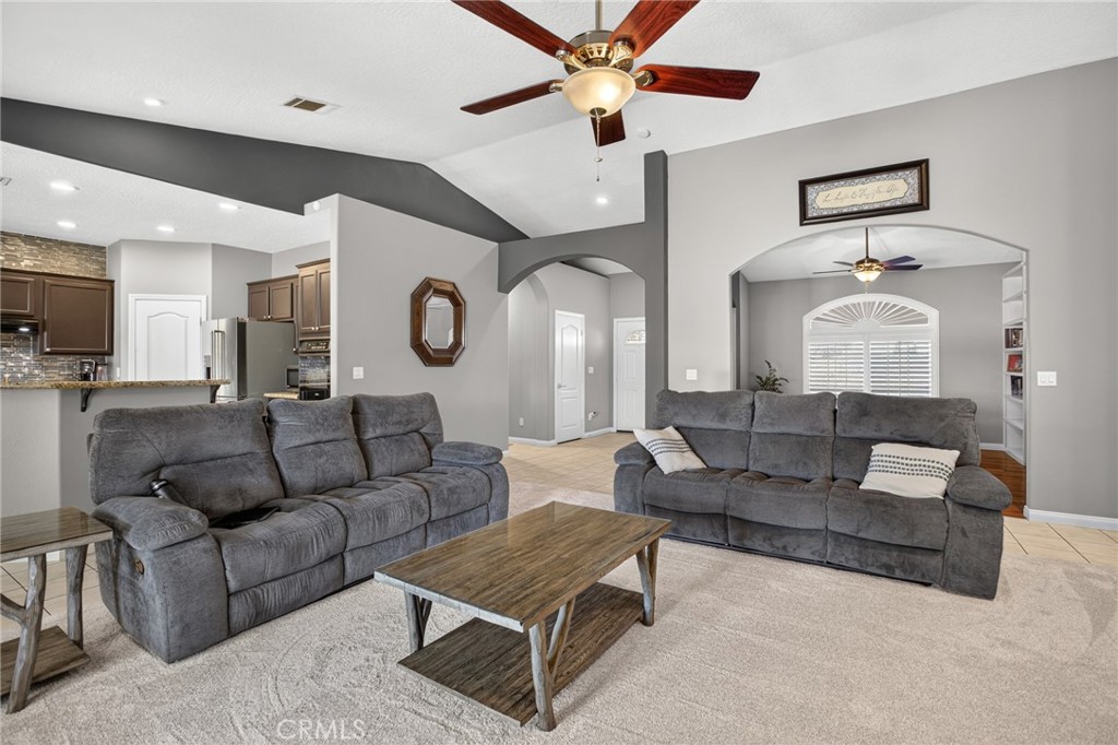 26776 Leather Lane Property Photo 6