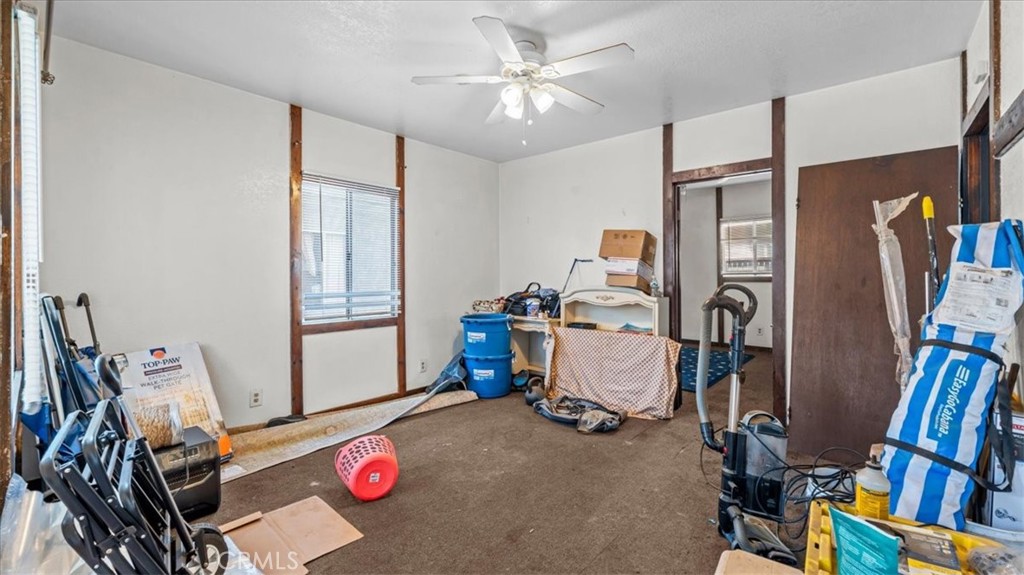 1815 E 3rd Property Photo 14