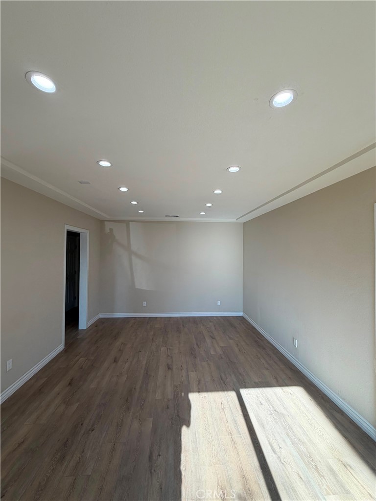 701 N Willow Avenue Property Photo 8
