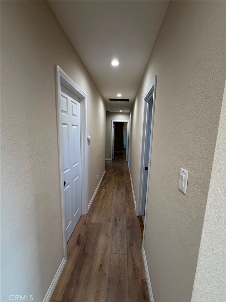 701 N Willow Avenue Property Photo 10