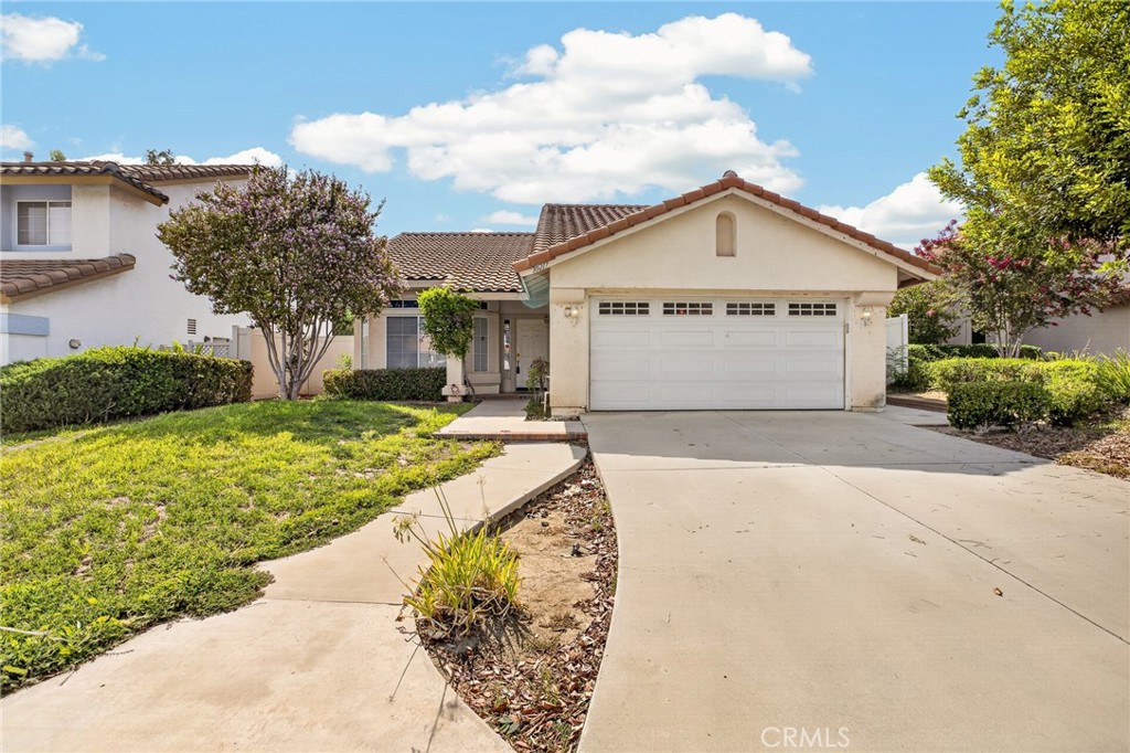 10217 Sycamore Canyon Property Photo 1