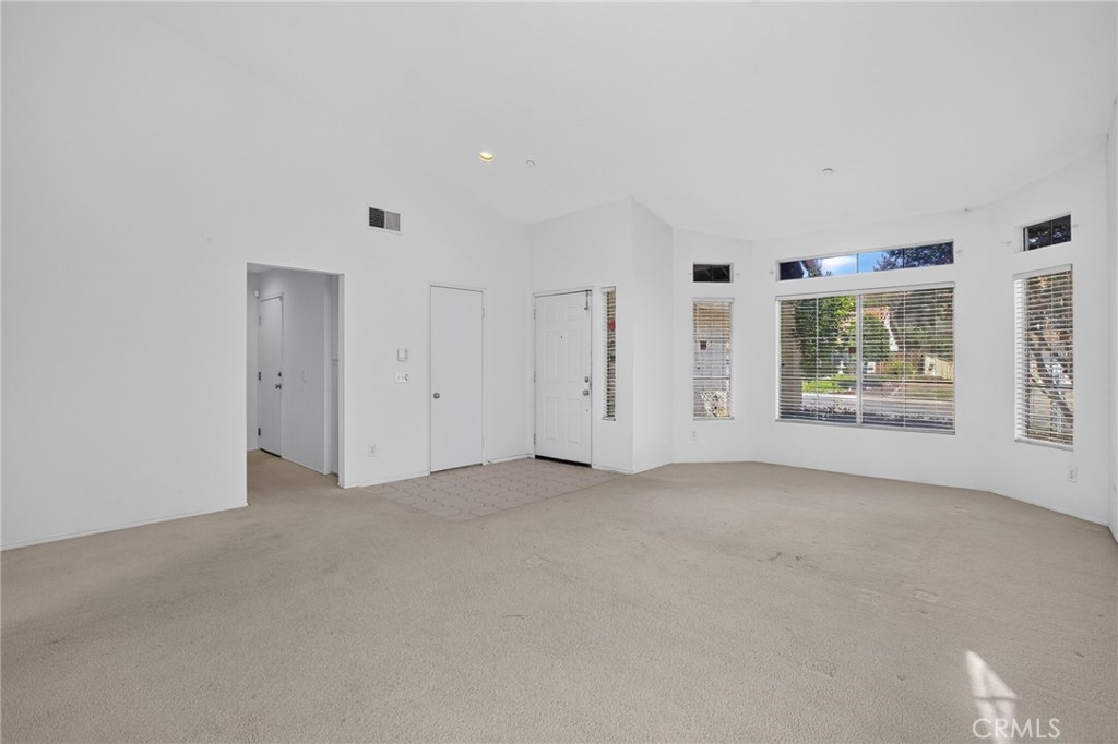 10217 Sycamore Canyon Property Photo 6
