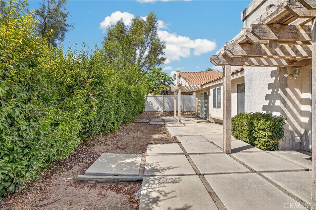 10217 Sycamore Canyon Property Photo 22